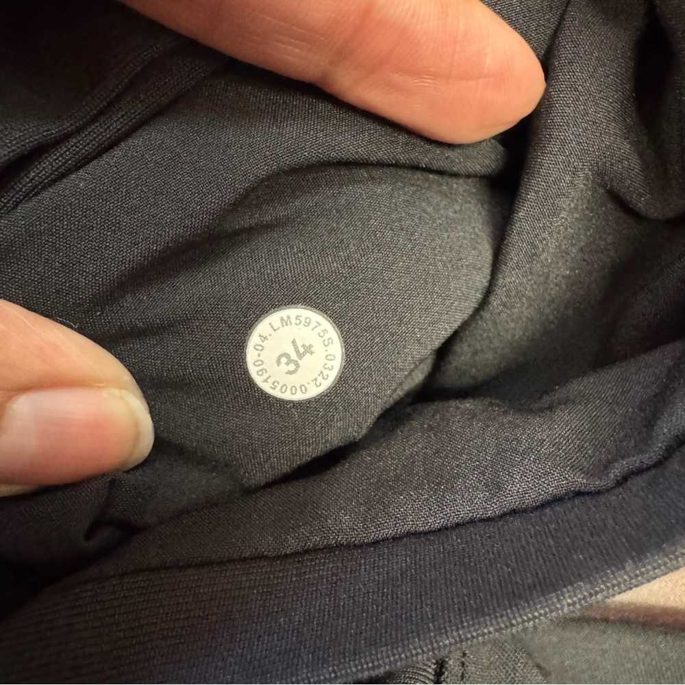 Lululemon Commission Pants Warpstreme Black Men’s 34x30 Classic - Picture 14 of 16